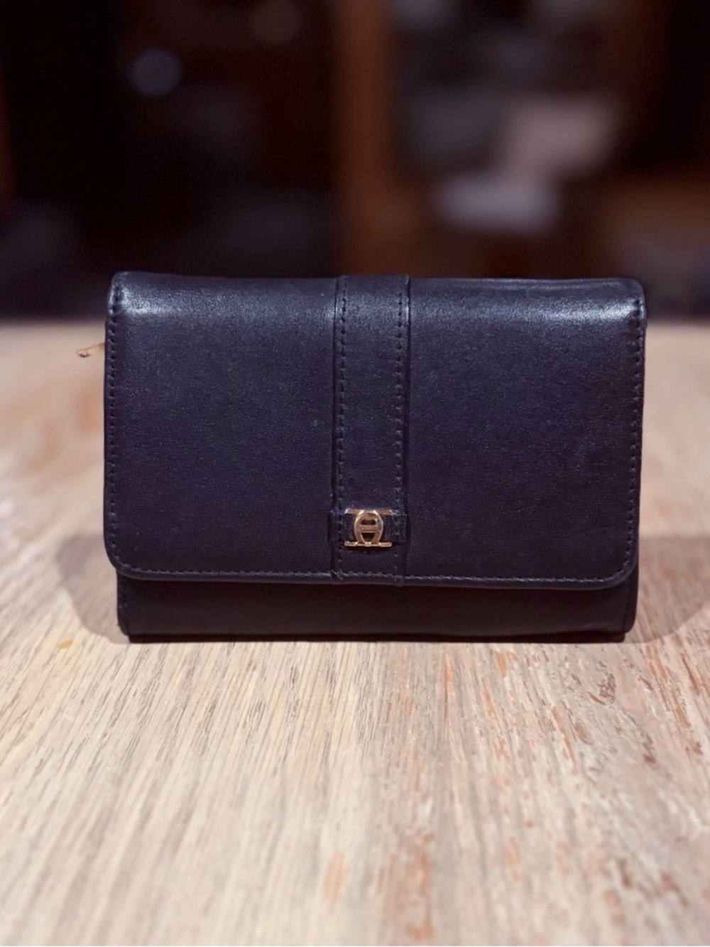 Etienne Aigner Black Leather Wallet with Gold Hardware Classic Luxe Snap Front